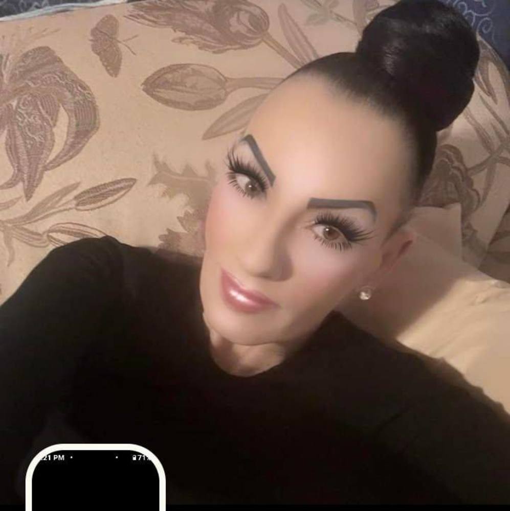 Meet your Posher, Christy